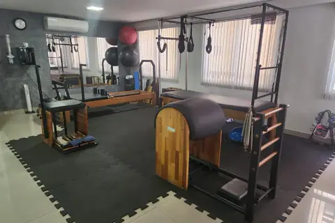 Aparelhos de pilates Cadillac e Barrel em Águas Claras